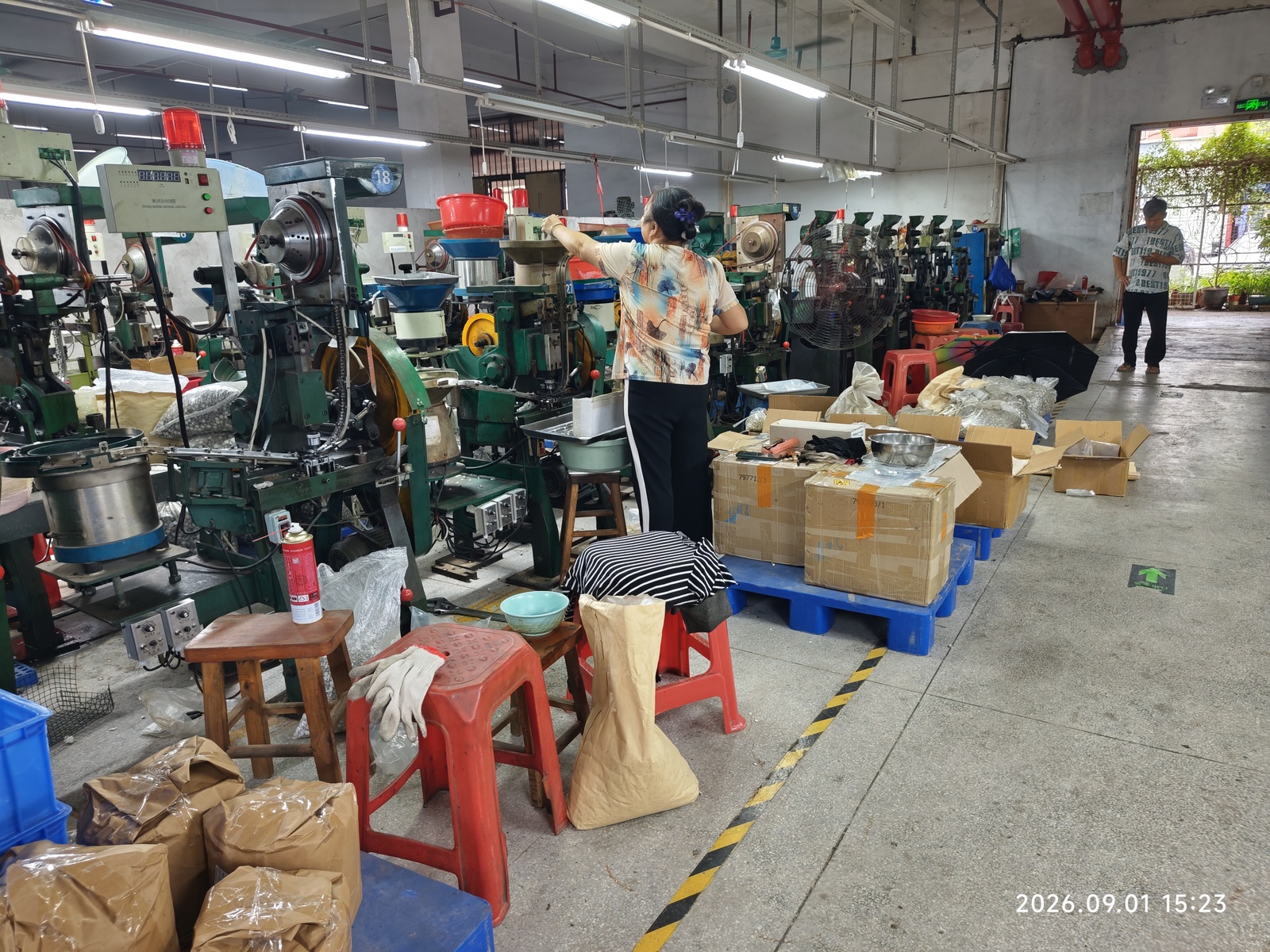 EverButtons Factory